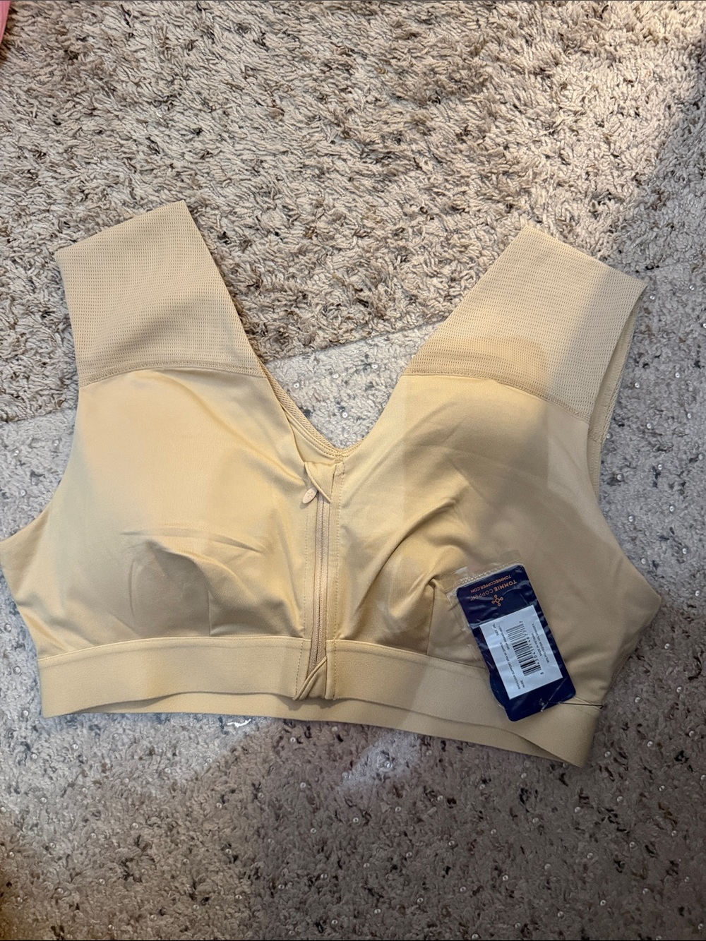 Front-Zip Wireless Comfort Bra - Cream